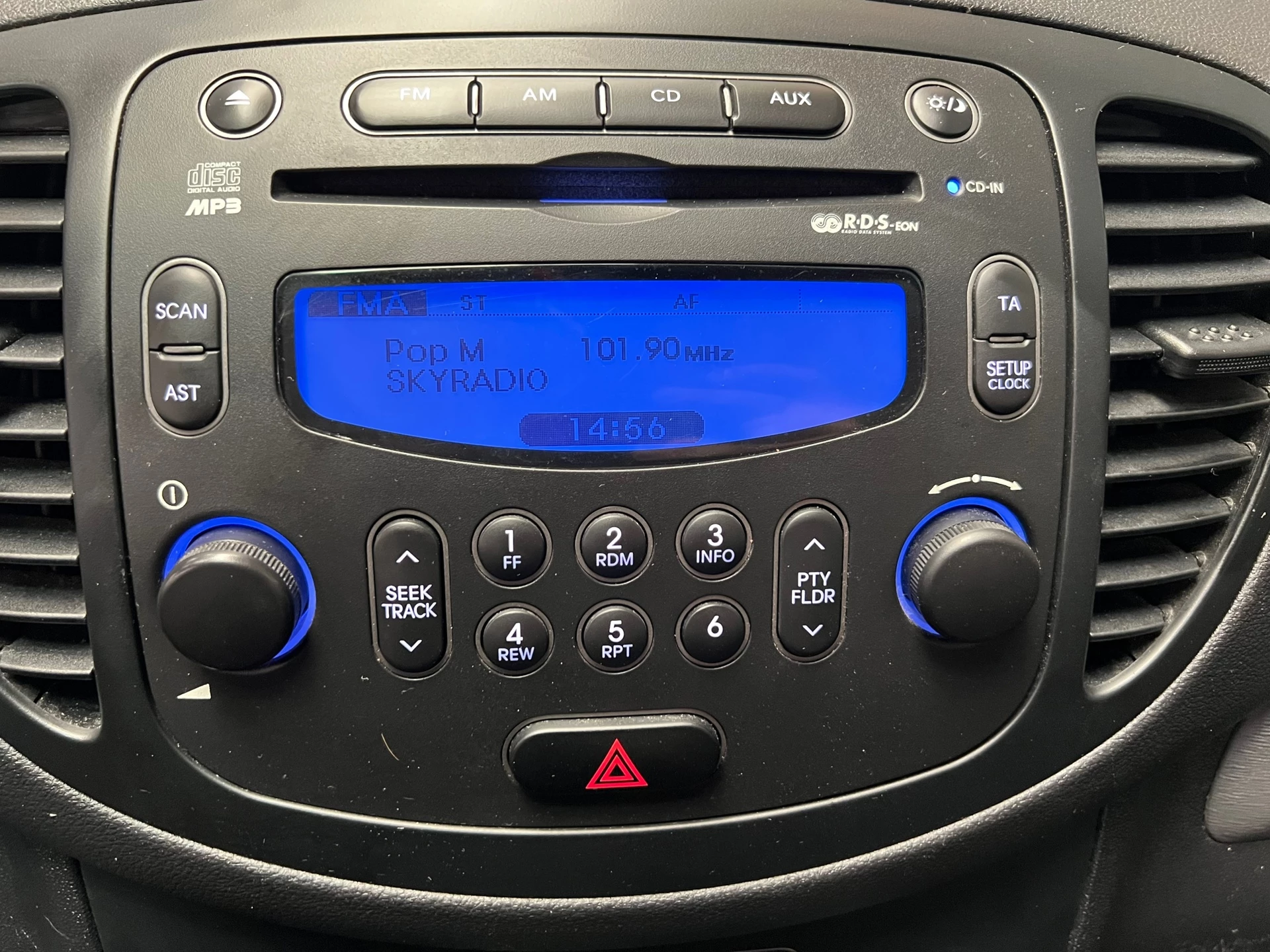 Hyundai i10 2012 - 1.0 Pro 2e eigenaar - NAP - Airco. afbeelding 14