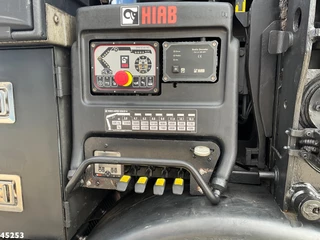 Mercedes-Benz Arocs 3253 8x4 Hiab 105 Tonmeter laadkraan 2019 - N/A immagine 11