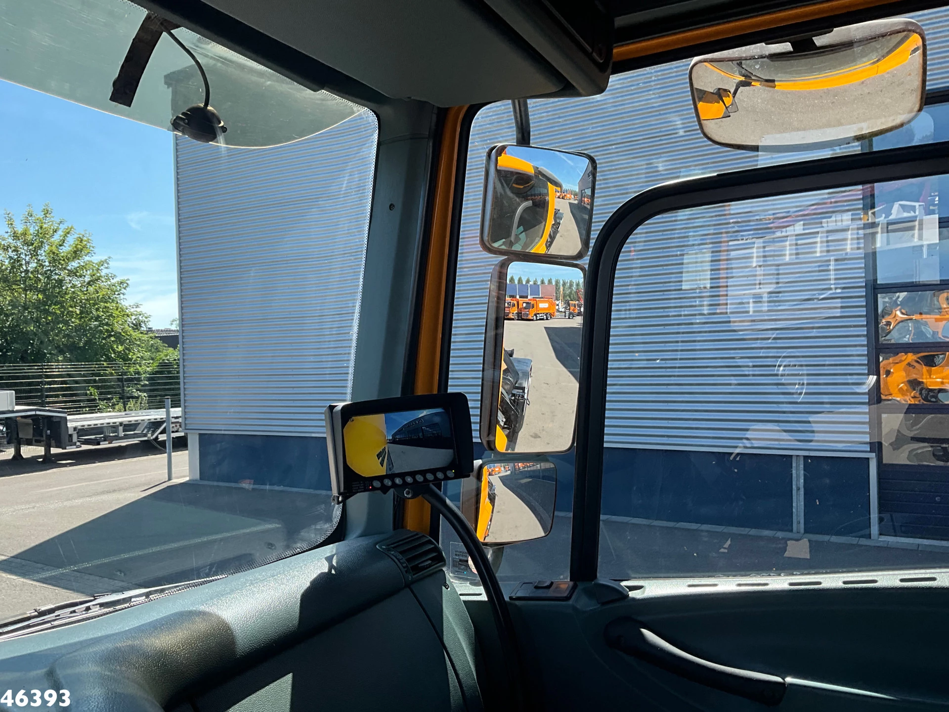 DAF 75 CF 360 HMF 16 Tonmeter laadkraan Just 124.613 km! 2003 изображение 12