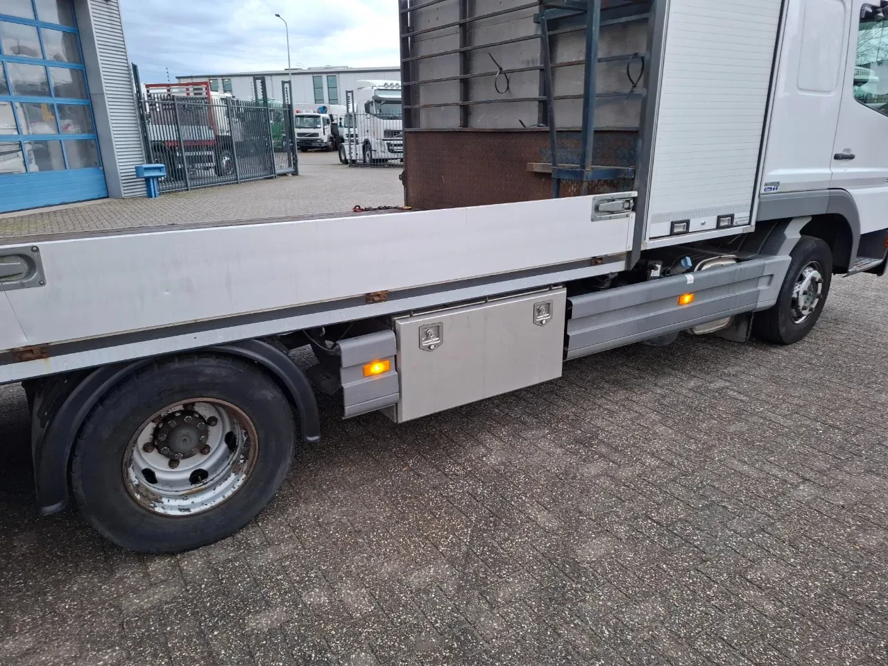 Mercedes-Benz Atego 2012 - 922L / NL TRUCK / TUV:05-08-2026 / 2XSTEEL RAMP / AIRCO / NAVI / MANUAL / EURO-5 / 2012 immagine 14