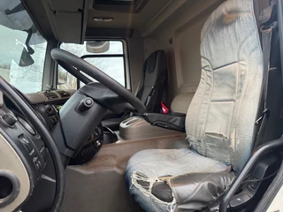 DAF 85 2013 - 85CF 460 8X4 EURO 5 ATE / MANUAL / RETARDER bild 13