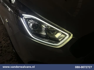 Ford Transit Custom 2020 - 2.0 TDCI L2H1 Euro6 Airco | Navigatie | Apple Carplay | Cruisecontrol | Stoelverwarming image 3