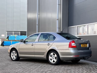 Škoda Octavia 2012 - 1.2 TSI Ambition Business Line bj.2012 Navi|Clima|Trekhaak|Nap bild 3