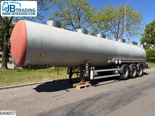 Magyar N/A 2000 - Chemie 32550 Liter, 1 Comp te koop