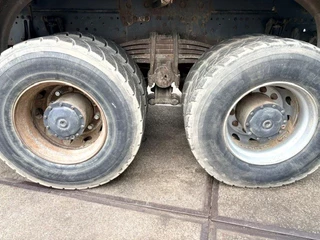 Mercedes-Benz Actros 2005 - 4141 AK 8x8 MEILLER KIPPER (13.000 KG. AXLES / ZF16 MANUAL GEARBOX / FULL STEEL SUSPENSION / REDUCTION AXLES / ETC.) bild 9
