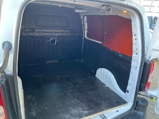 Opel Combo 2023 - 1.5 BlueHDi 100 S&S L1 immagine 8