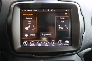 Jeep Renegade 2024 - 1.5T E-HYBRID S / Leder / 19 Inch / Apple Carplay afbeelding 5