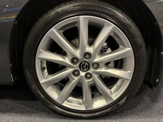 Mazda 3 2018 - 2.0 SkyActiv-G GT-M 120PK Navi Leder Bose Cruise Head Up Display Trekhaak zdjecie 72