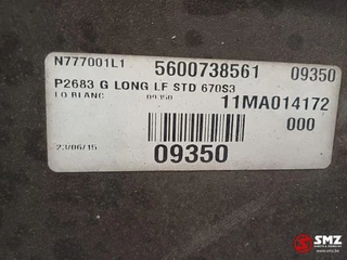 Renault N/A 2015 - Occ side skirt links Renault immagine 3