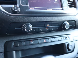 Peugeot Expert 2019 - 231S 2.0 BlueHDI 123pk L2 - CarPlay - 3 Zits - Premium Pack image 12