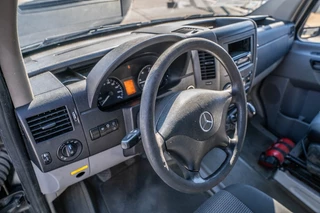Mercedes-Benz Sprinter 2010 - 519 CDI obrazek 11