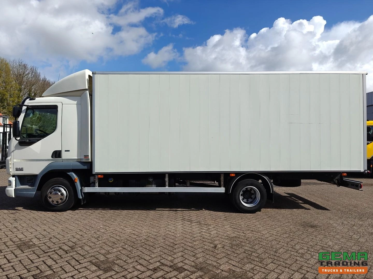 DAF FA LF45.180 2012 Bild 12