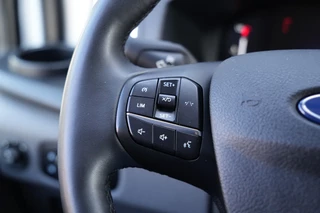 Ford Transit 2024 - 350 2.0 TDCI L3H2 Trend 130pk - Cruise - Camera - Airco - PDC - Carplay/Android - Rijklaar obrazek 18