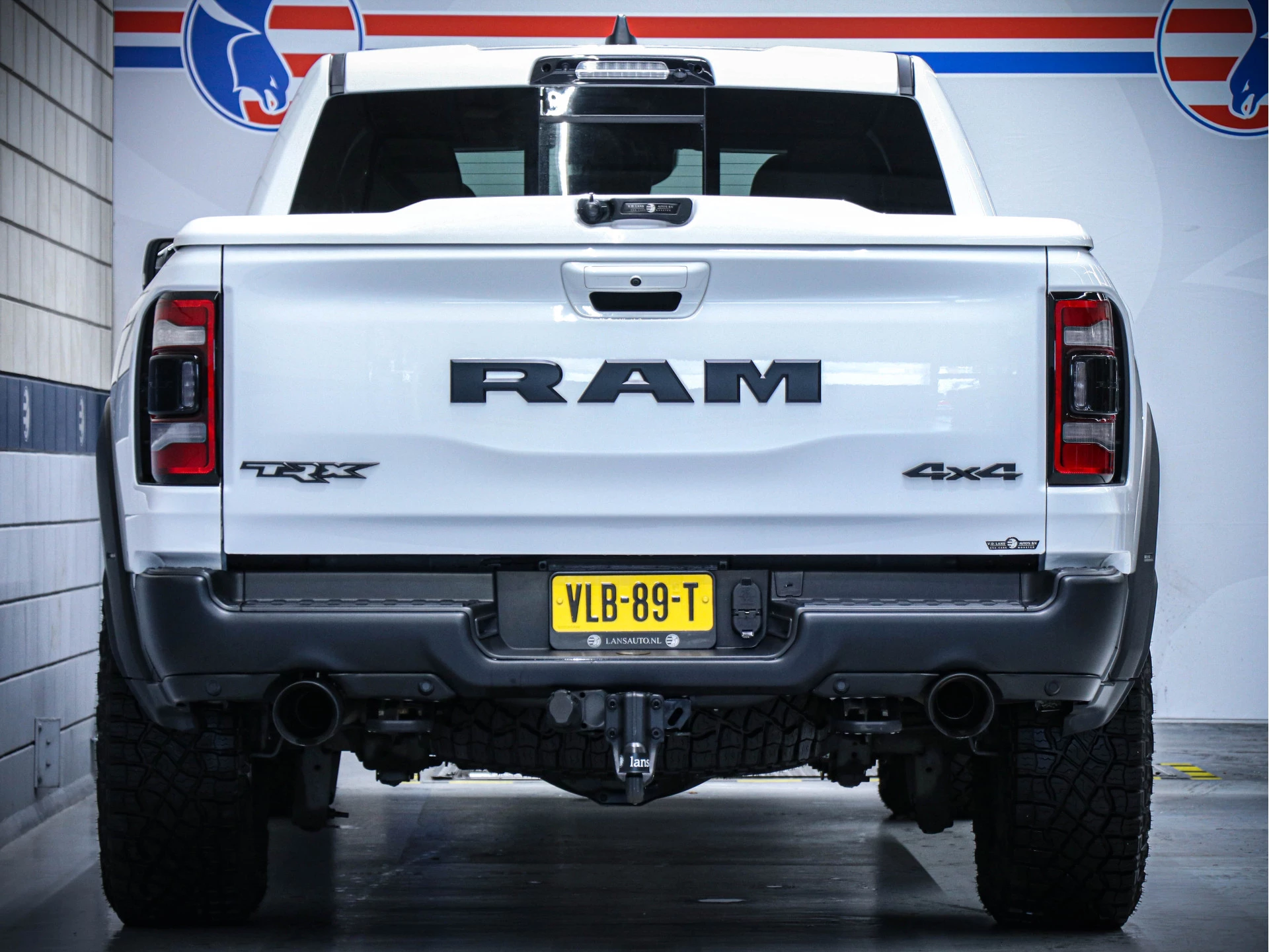 Dodge Ram 1500 2021 - TRX | 6.2L V8 Supercharged | 4x4 Crew Cab изображение 4