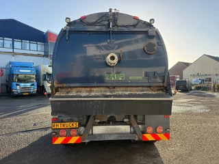 Scania P 2000 - P94-220 4X2 SWEEPER / VEEGMACHINE zdjecie 5