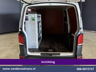 Volkswagen Transporter 2020 - 2.0 TDI L2H1 inrichting Euro6 Airco | Omvormer | Camera | Imperiaal | Apple Carplay | Cruisecontrol | Trekhaak afbeelding 11