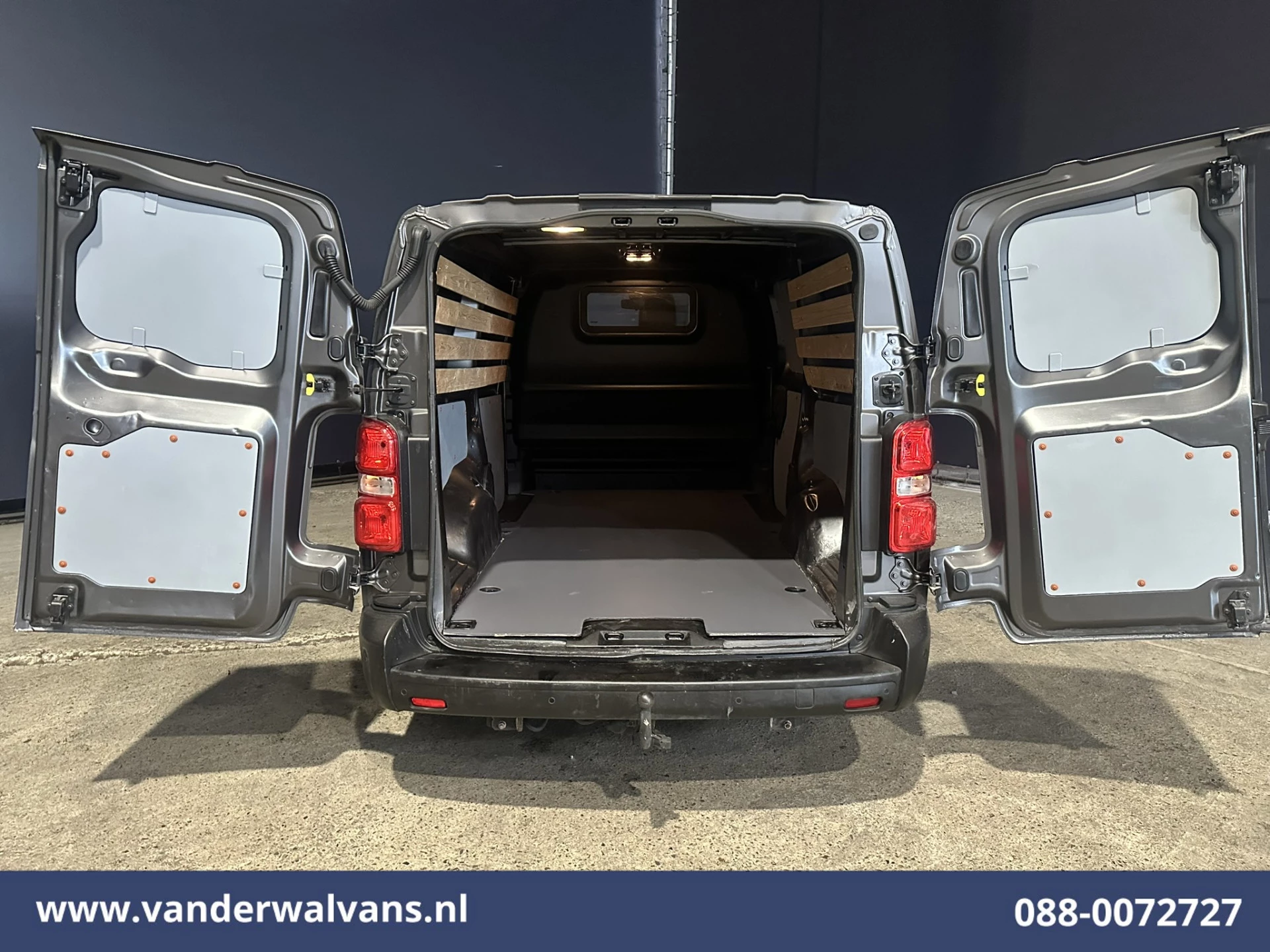 Peugeot Expert 2020 - 2.0 BlueHDI 122pk L3H1 Euro6 Airco | Camera | Navigatie | Apple Carplay | Cruisecontrol Bild 12