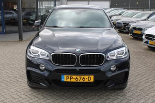 BMW X6 2017 - xDrive35i High Executive M-Sport LEDER MEMORY SCHUIFDAK SOFTCLOSE H&K TREKHAAK obrazek 12