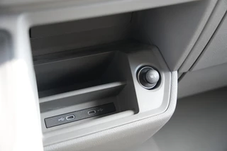 Volkswagen Crafter 2024 - 35 2.0 TDI L4H3 140pk Automaat - ACC - LED - Geveerde Stoel - Carplay - Camera - Betimmering - Rijklaar obrazek 39