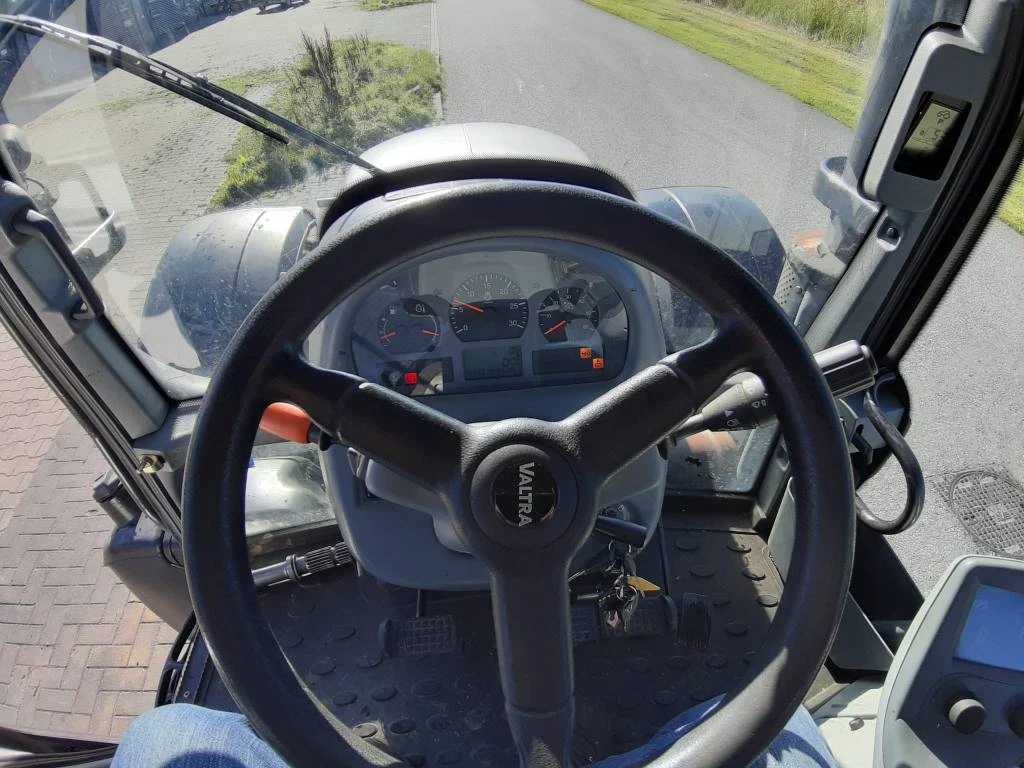 Valtra 2013 - N143 Direct TwinTrac obrázek 16