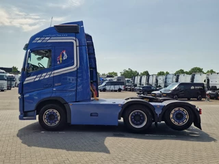 Volvo FH 2019 - 13.500 Globetrotter XL 6x2 - Custom interior - I parkcool - 3.00 WB imagen 4