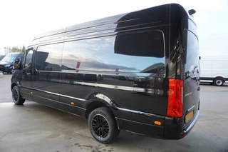 Mercedes-Benz Sprinter 2024 - 317CDI 170PK L3H2 RWD Automaat Bumpers in de kleur obrazek 6