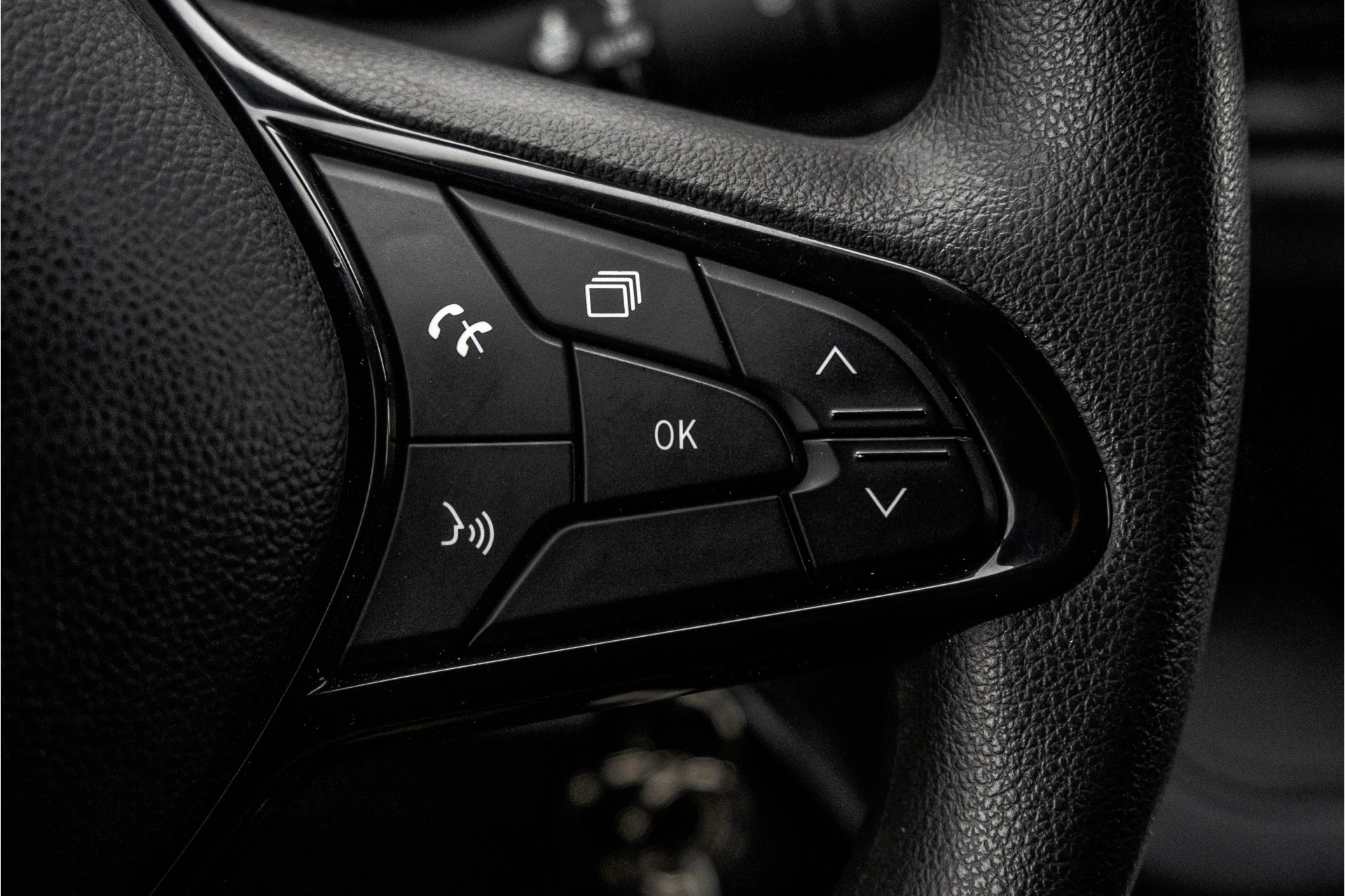 Renault Trafic 2023 - Primastar**dCi | L2H1 | Automaat | 150 PK | LED | Cruise | Airco | PDC | Euro 6** image 17