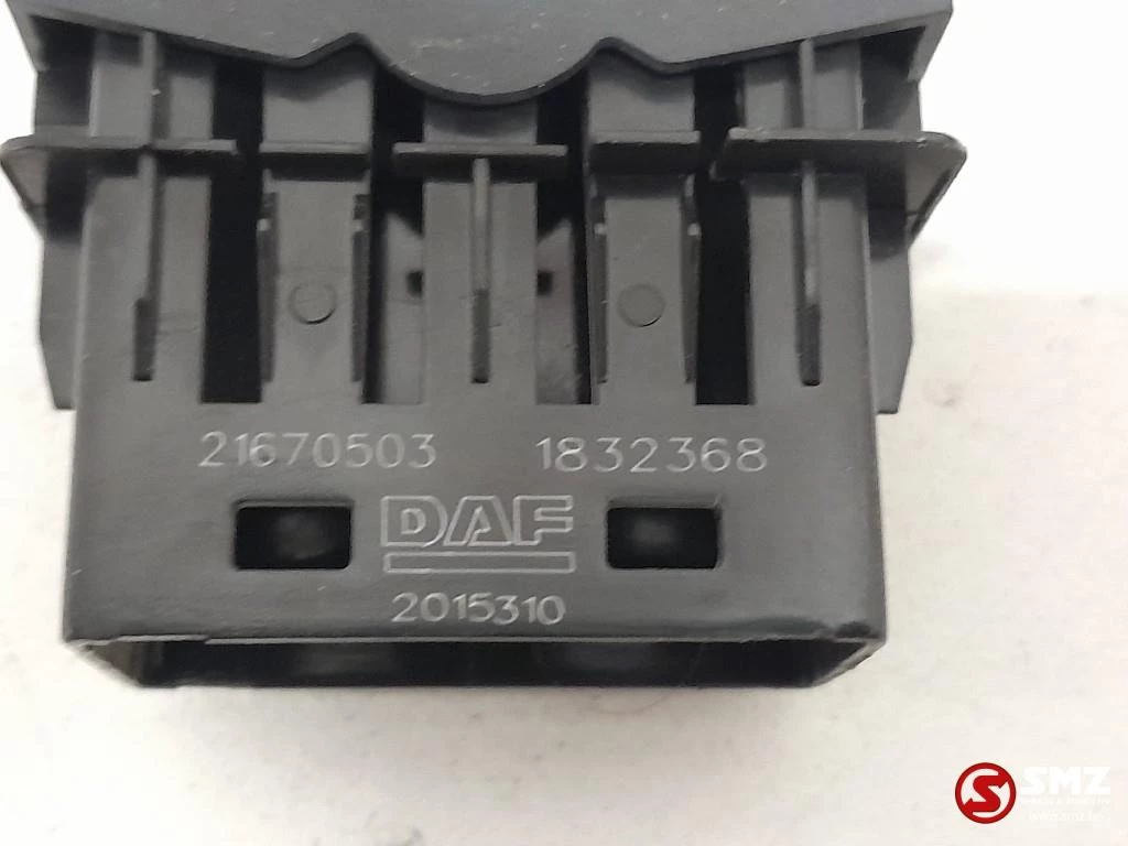 DAF 2016 - Occ set schakelaars DAF Bild 5