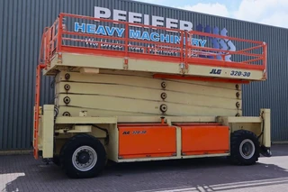 JLG 2007 - SL320-30 Diesel, 4x4 Drive, 34m Working Height, 14 en venta