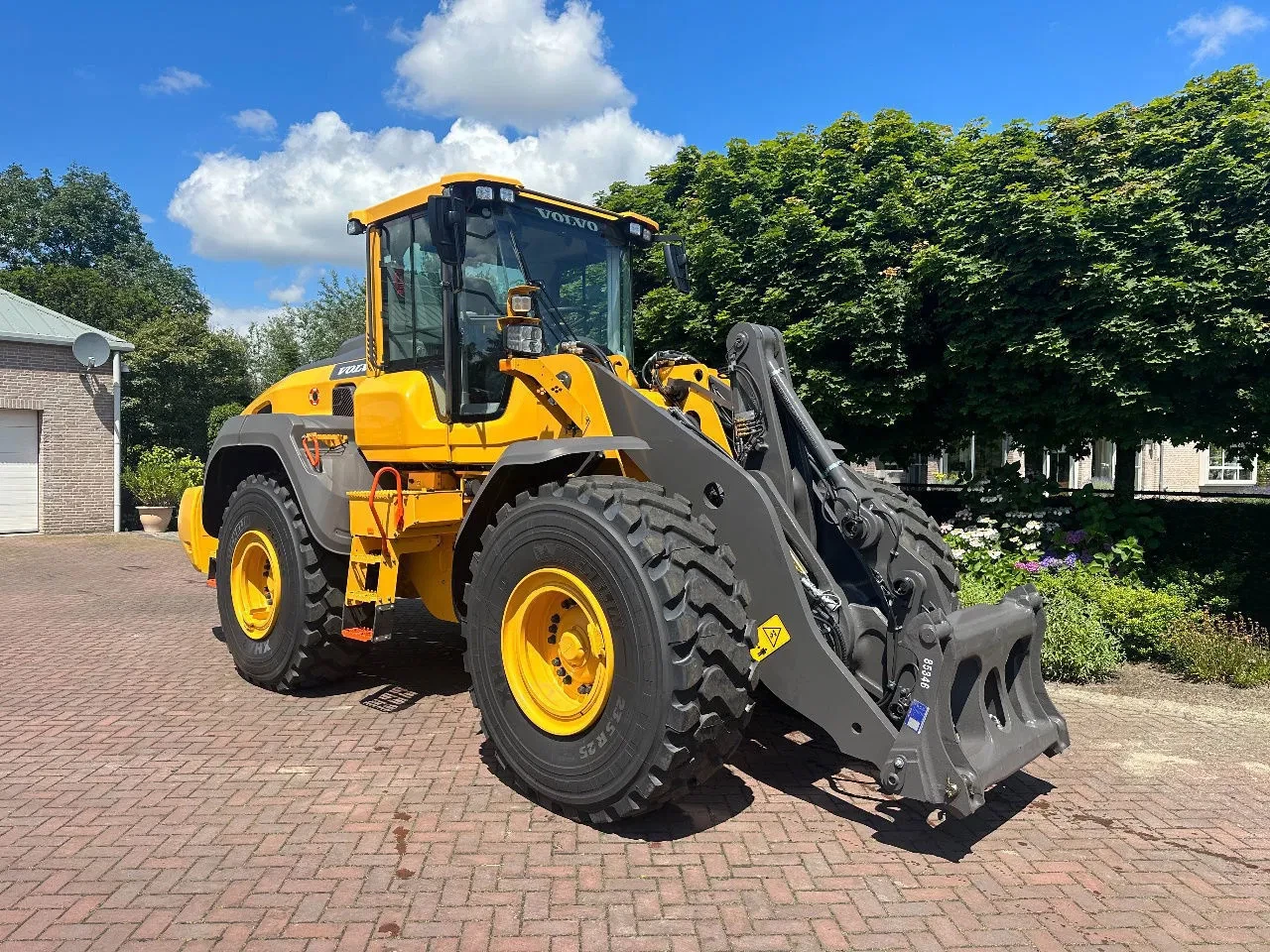 Volvo 2024 - L120 H2 UNUSED afbeelding 6