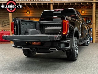 GMC Sierra 2024 - AT4 6.2 V8 image 13