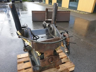 Engcon N/A - Tilting Coupler image 4