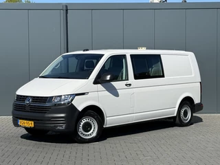 Volkswagen Transporter 2020 - 2.0 TDI / L2H1 / 6-PERS DUBBELE CABINE / ZEER NETJES / ACHTERKLEP / INRICHTING / CRUISE imagen 2
