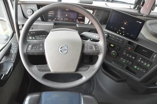 Volvo FH 2022 - 460 Globe 4x2 I-SAVE - NEW TACHO - 322 TKM - DIGITAL COCKPIT - NAVI - 2 x FUEL TANKS - ALCOA'S - LED - bild 6