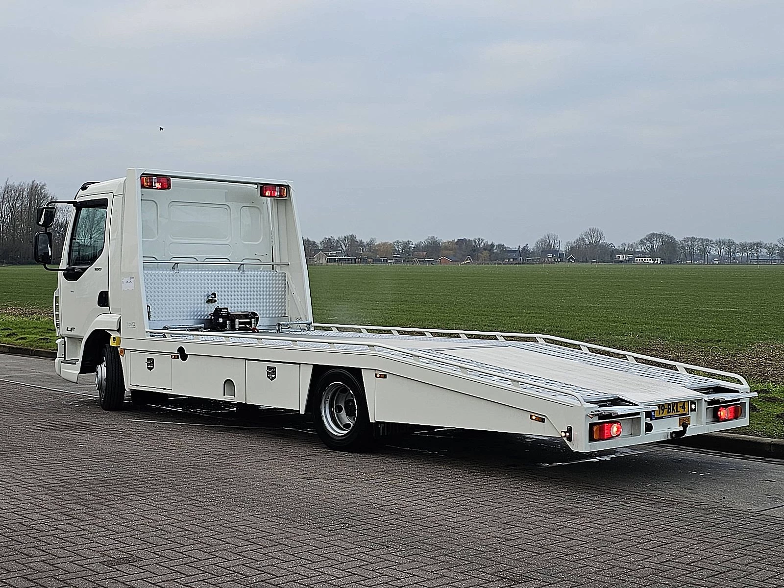 DAF 2018 - LF 180 image 6