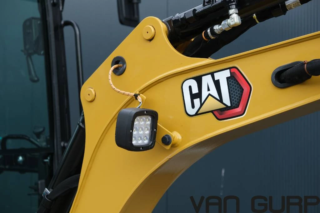Cat 2024 - 301.6 | 2024 | 242h afbeelding 16