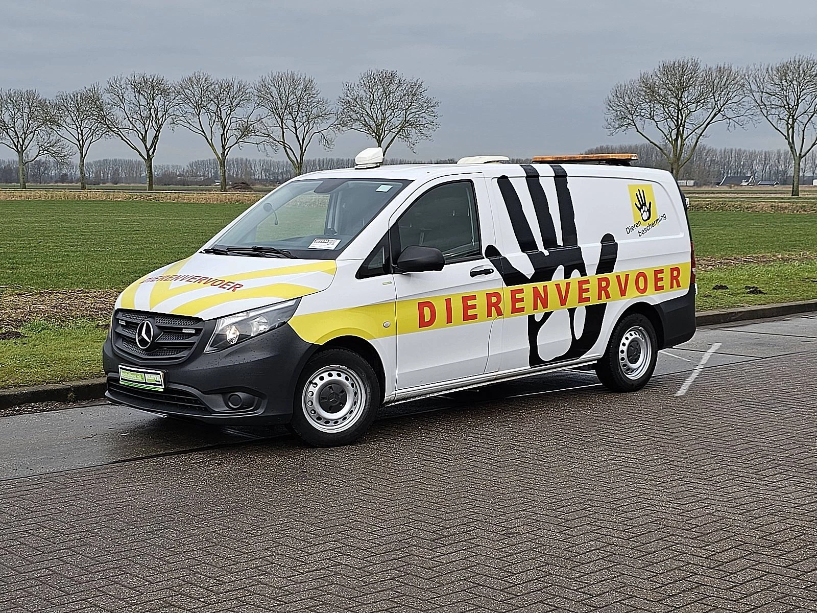 Mercedes-Benz Vito 2020 - 111 zdjęcie 2