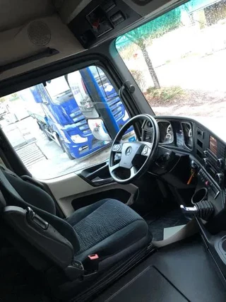 Mercedes-Benz Actros 2016 - 1845 LS LOW MEGA Streamspace Intarder obrazek 17