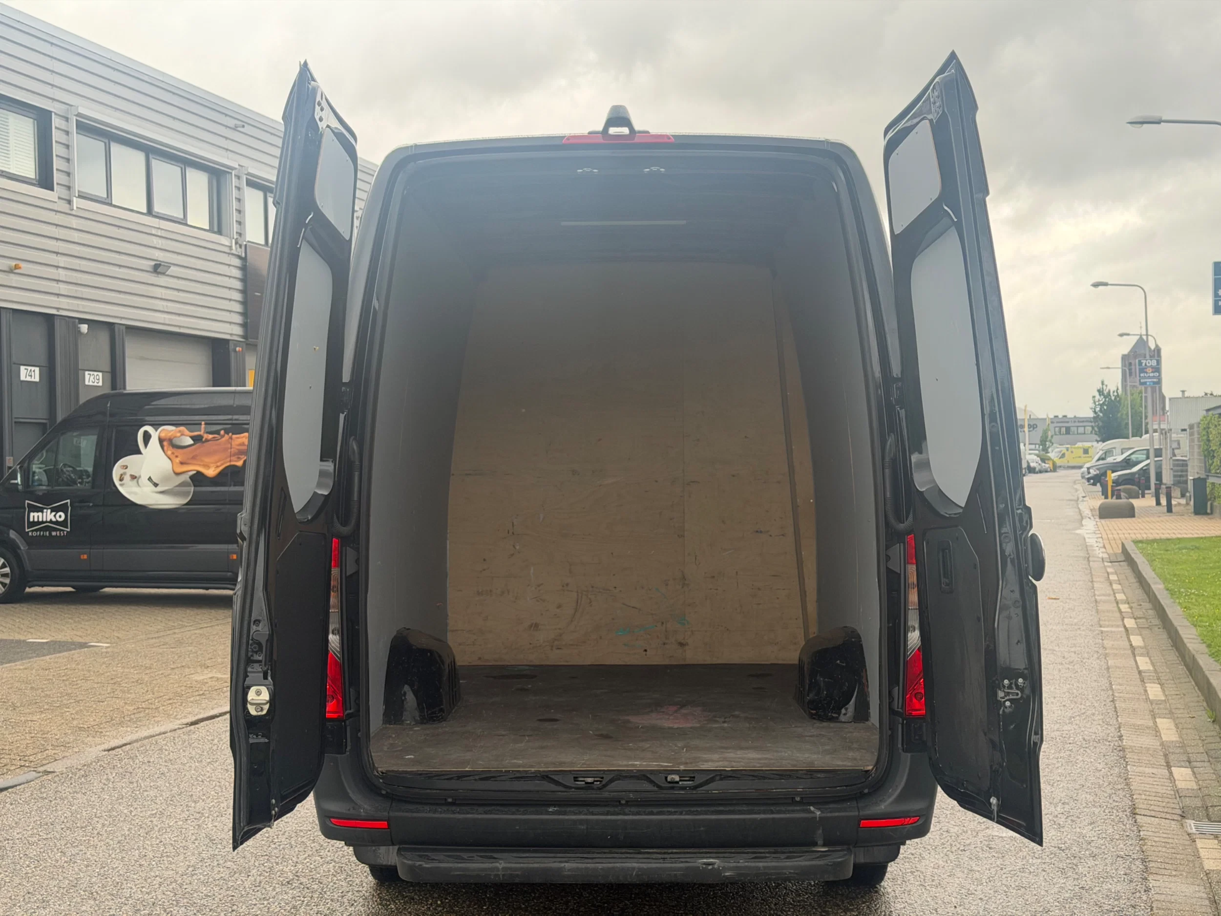 Mercedes-Benz Sprinter 2022 - 317CDI L3H2 Dubbelcabine 6+1 PersAutomaat Airco Cruisecontrol EURO 6 obrázek 6