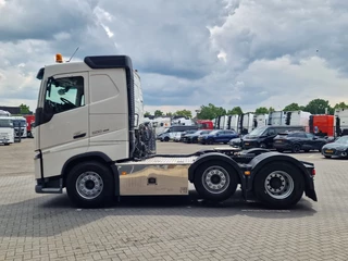 Volvo FH 2020 - 13.500 6x2/4 Low roof - MA chassis - PTO/Hydraulic - Full air bild 4