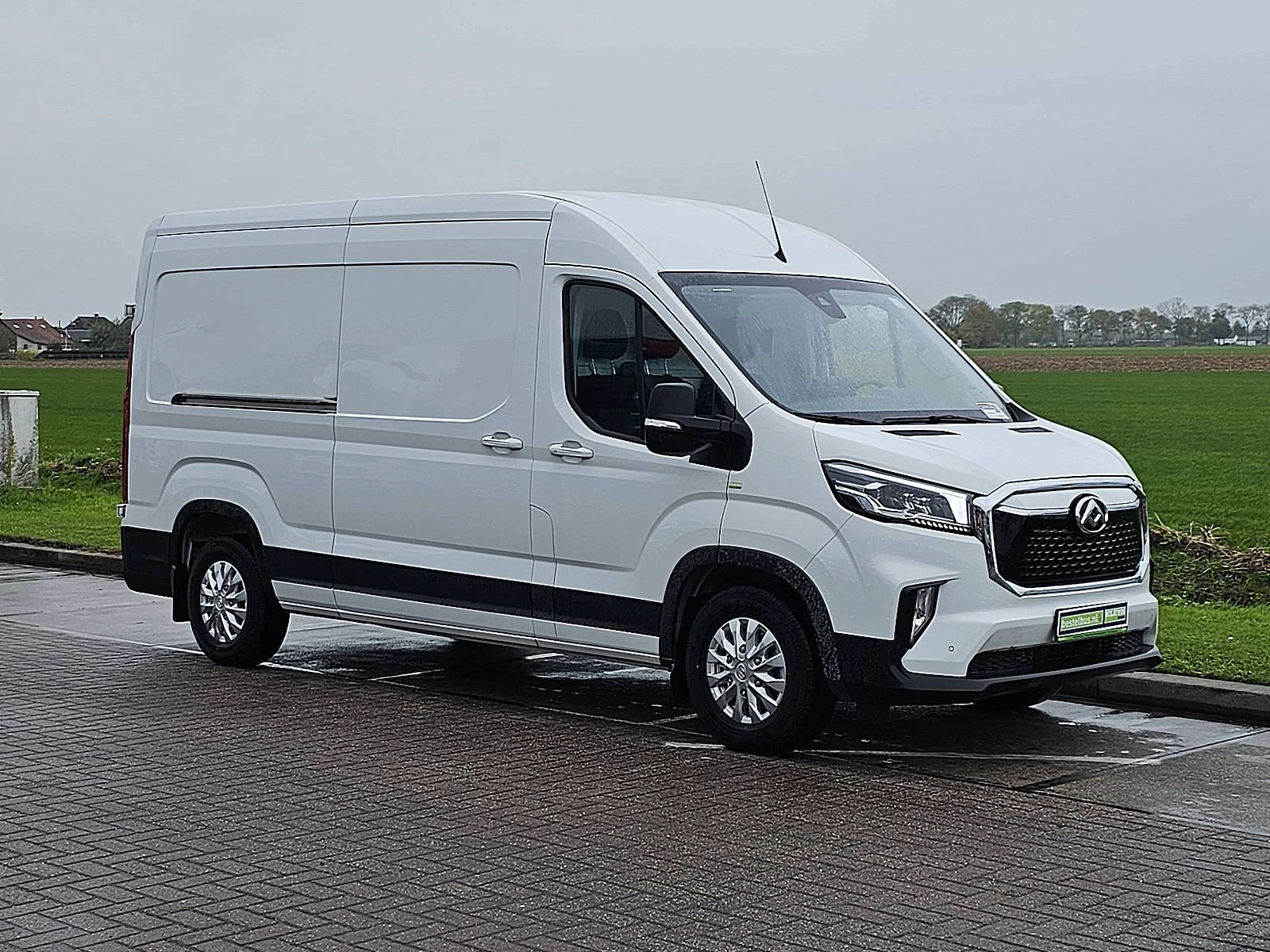 Maxus eDeliver9 2025 imagem 5