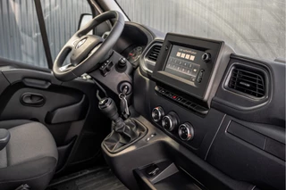 Renault Master 2022 - Bleu DCI 135PK | L2H2 | Nieuw | Navi | 3-Zits | LED | Cruise | Airco bild 2