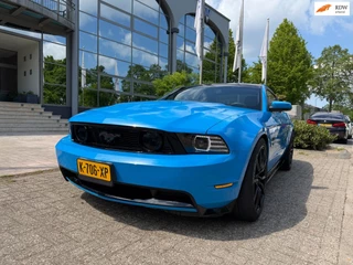 Ford Mustang 2012 - USA 5.0 V8 GT Aut /panoramdak/20 inch /apk afbeelding 1