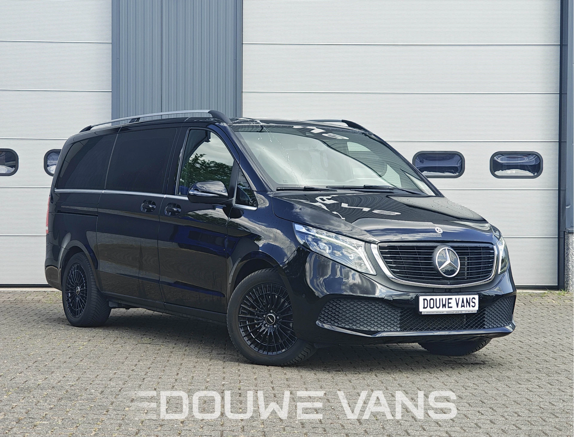 Mercedes-Benz EQV 2024 - Lang Avantgarde MBUX 360° Camera Navi Leder afbeelding 1