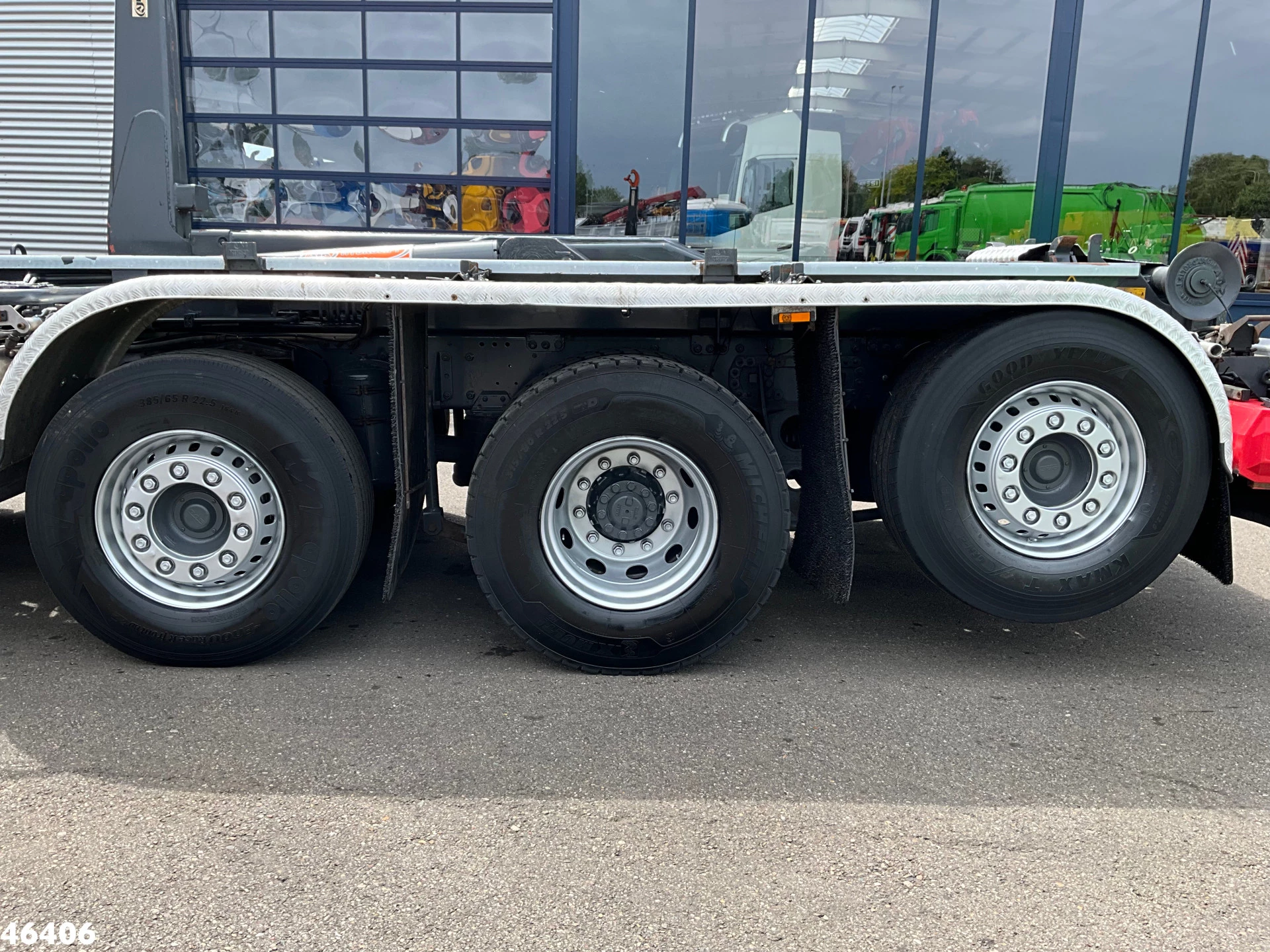 DAF 400 2016 - FAQ CF 8x2 Euro 6 HMF 26 Tonmeter laadkraan Just 190.212 km! obrázek 10