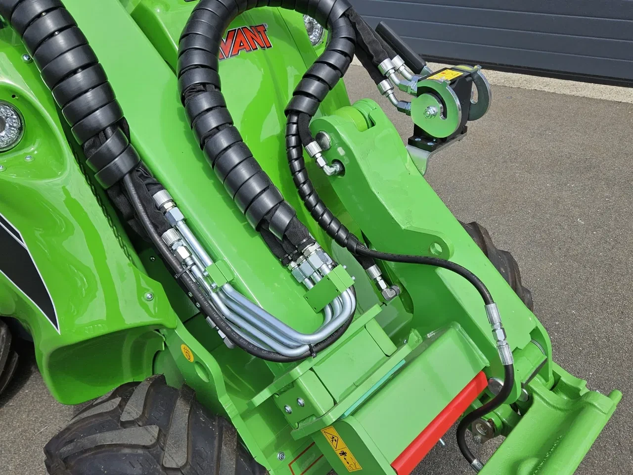 Avant 2025 - 528 Rental mini-shovel afbeelding 21