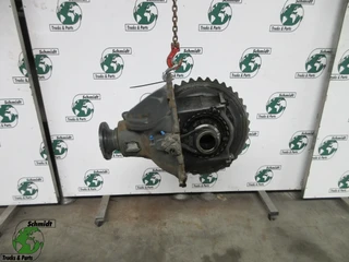 Mercedes-Benz - R440-13,0/C22.5 VAR 746301 RATIO 2.533 MERCEDES BENZ 2542 EURO 6 te koop