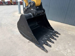 Cat N/A 2015 - M318F obrazek 21