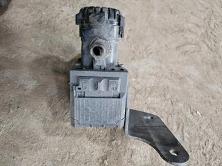 Knorr-Bremse Ebs modulator - N/A zdjecie 2