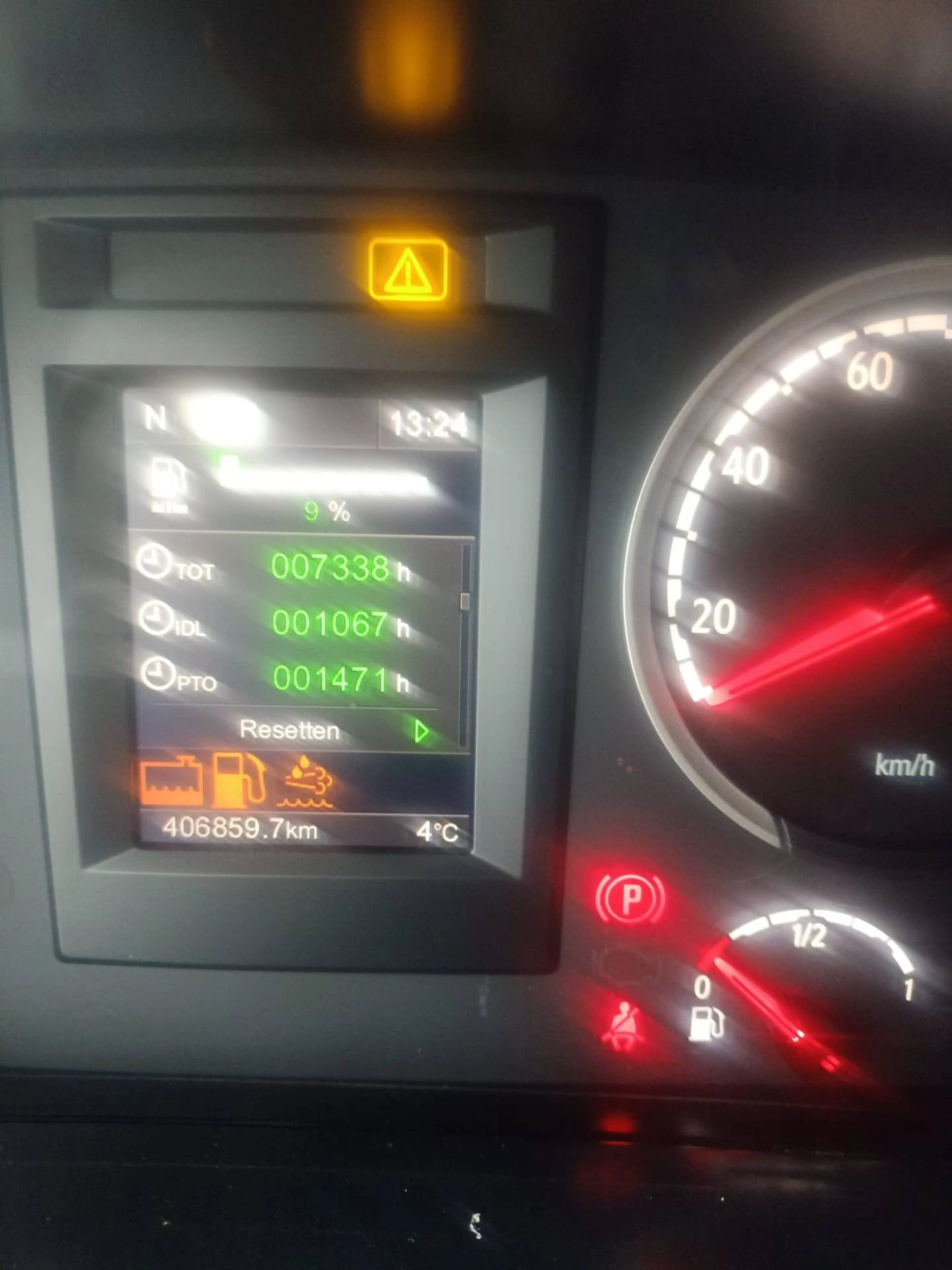 Scania P 2017 - 320 Euro 6 HMF 26 Tonmeter laadkraan obrázek 11